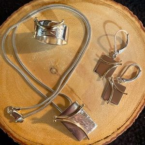 Canadian designer Linda Constantine Designs jewelry.